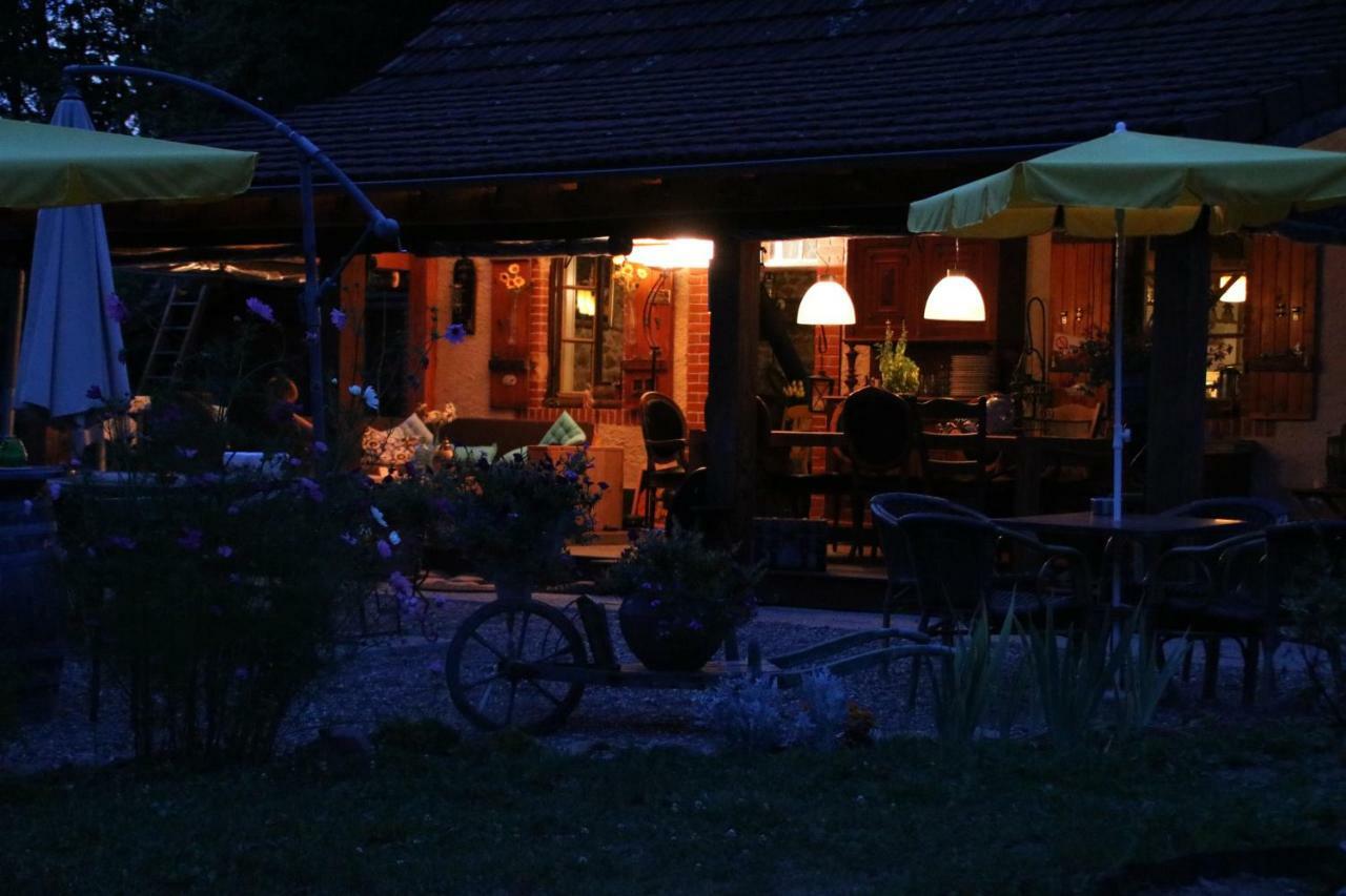 Domaine Chez Jem Le Breuil (Allier) Exterior foto
